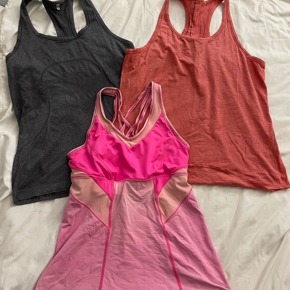 LULULEMON Tank Top Mystery Bundle, Power Y, Swiftly, Flowy 4 / 6 / 8 / 10 S / M - Picture 5 of 16